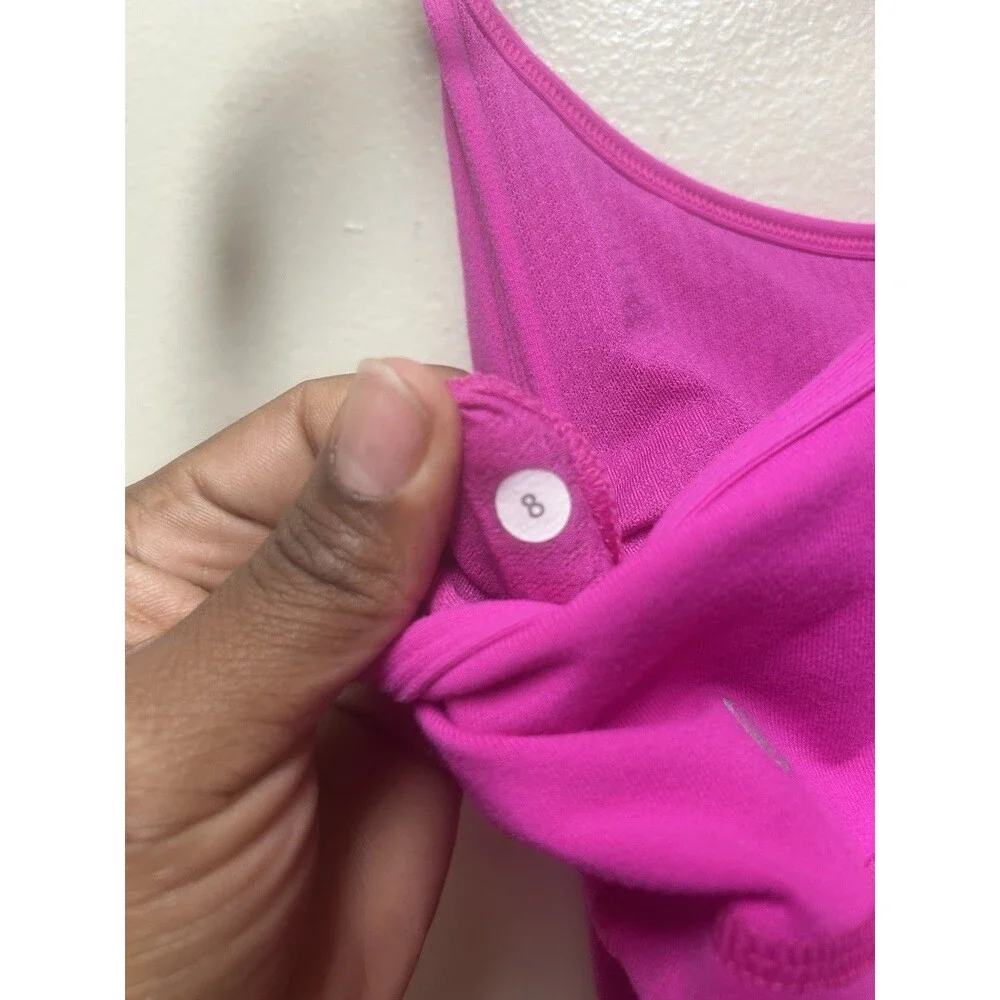 Lululemon No Limit Tank pink  Womens Size 8 build in bra GUC! - Picture 5 of 7